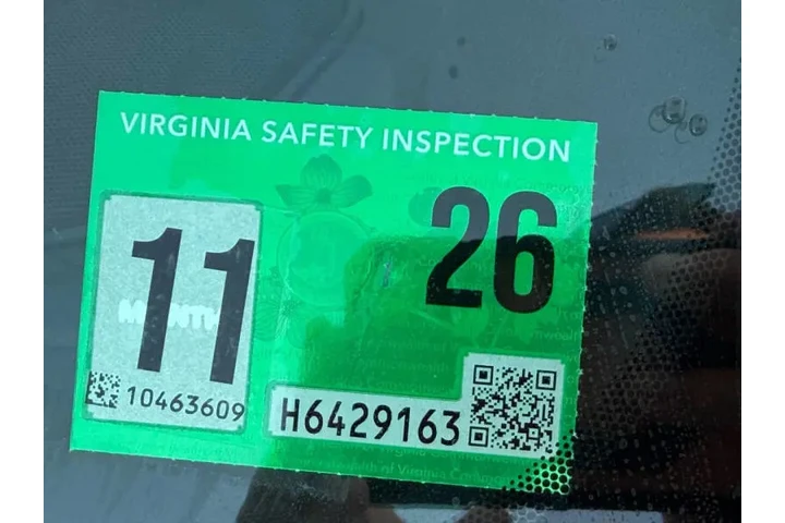 $11990 : 2017 MKC Reserve image 10