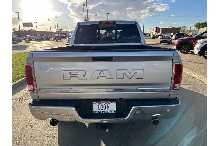 $30500 : Ram 1500 2018 4x4 Laramie Li image 5