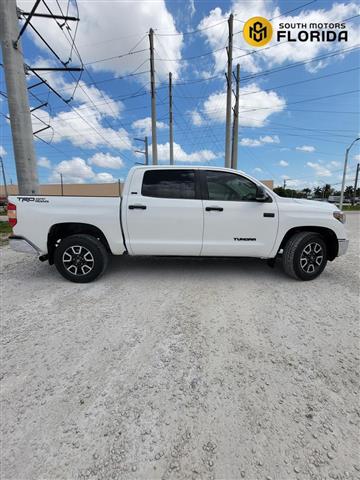 $30000 : Toyota Tundra TRD OffRoad image 5