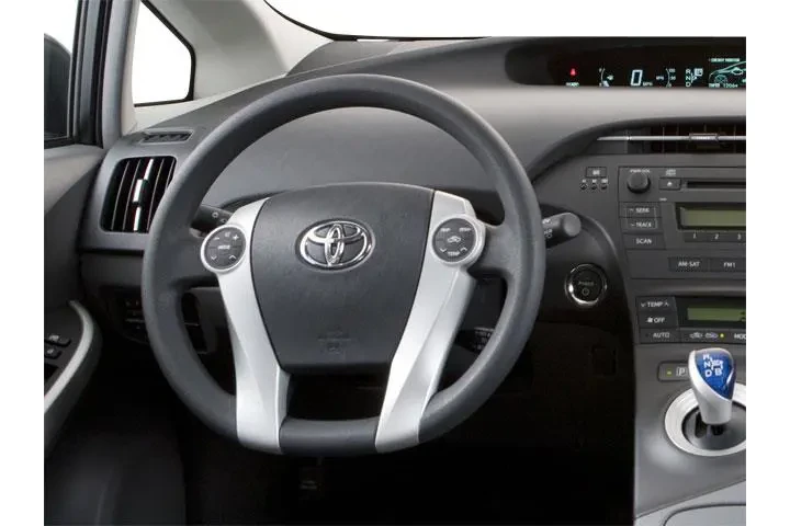 $9000 : Toyota Prius 2010 IV 4dr Hat image 6