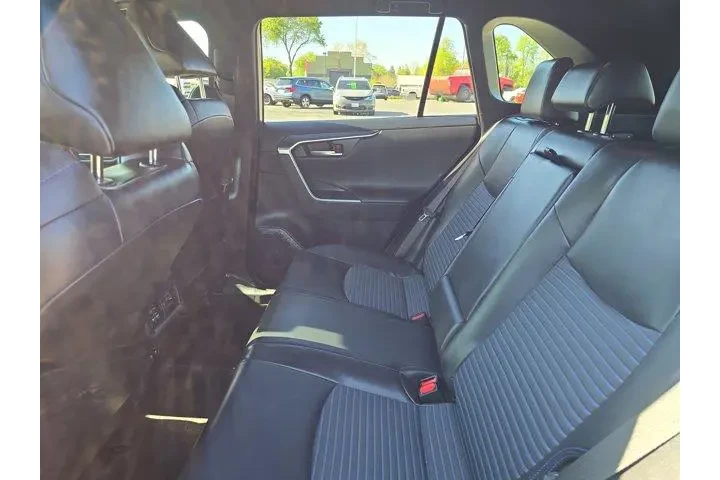 $25995 : Toyota RAV4 Hybrid 2019 AWD image 8