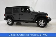$26725 : Jeep Wrangler Unlimited 2022 thumbnail
