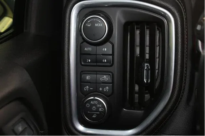 $31987 : Chevrolet Silverado 1500 Lim image 10