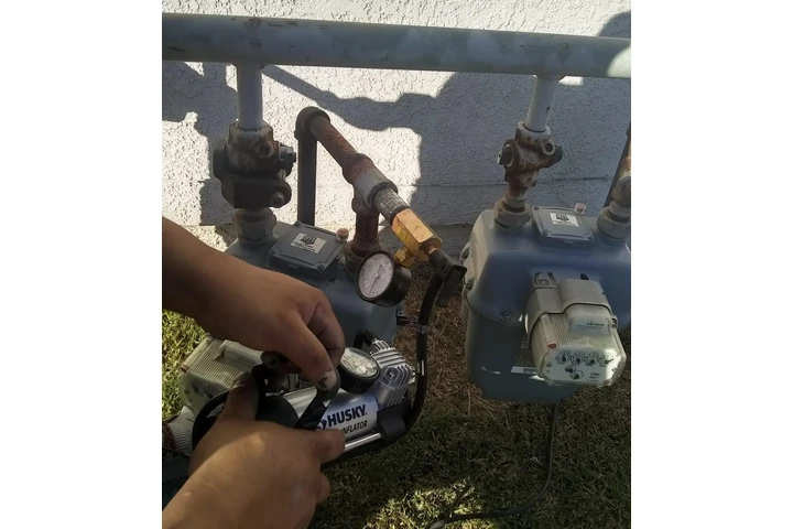 SERVICIOS DE PLOMERIA image 1