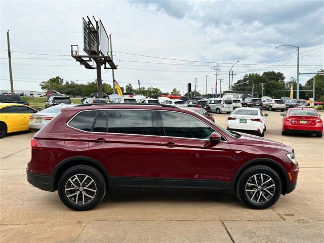 $15995 : 2019 Tiguan image 4