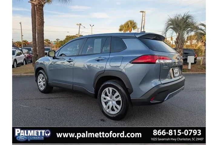 $24599 : Toyota Corolla Cross 2024 L image 6