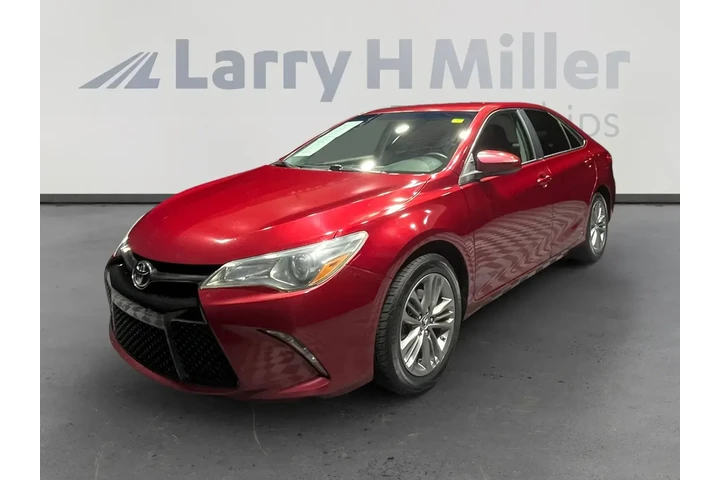 Toyota Camry 2016 SE 4dr Sed image 1