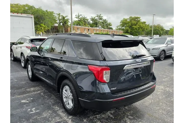 $24990 : Ford Explorer 2023 XLT 4dr S image 4