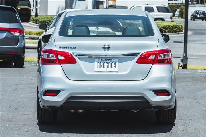 2019 Sentra S image 7