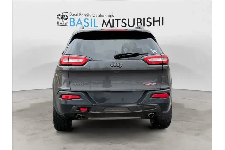 $14498 : Jeep Cherokee 2016 4x4 Trail image 4