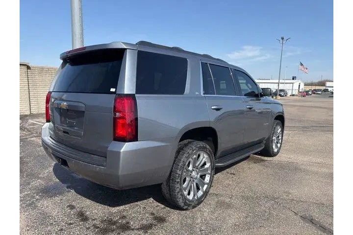 $27982 : Chevrolet Tahoe 2019 4x4 LT image 7