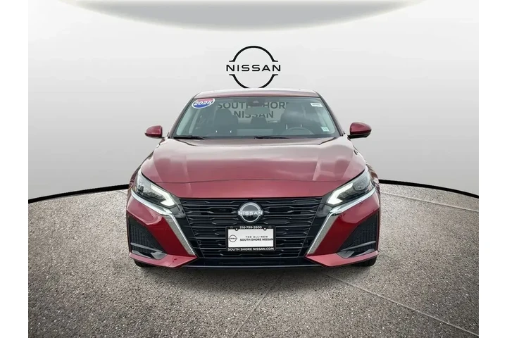$24785 : Nissan Altima 2025 2.5 SL 4d image 2
