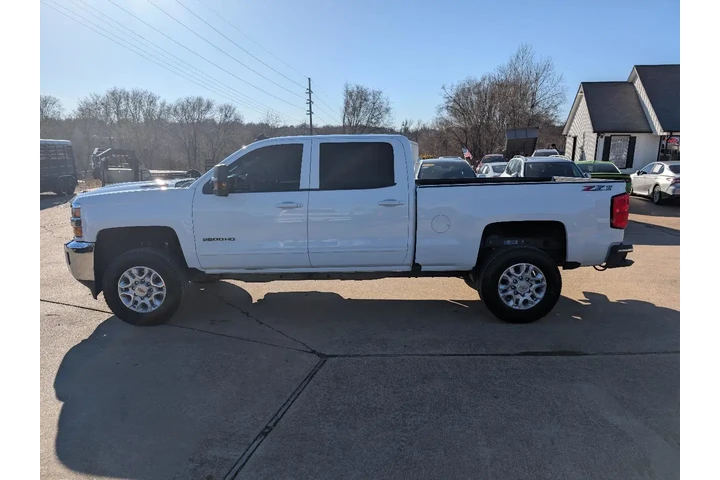 $36995 : 2019 Silverado 2500HD image 7