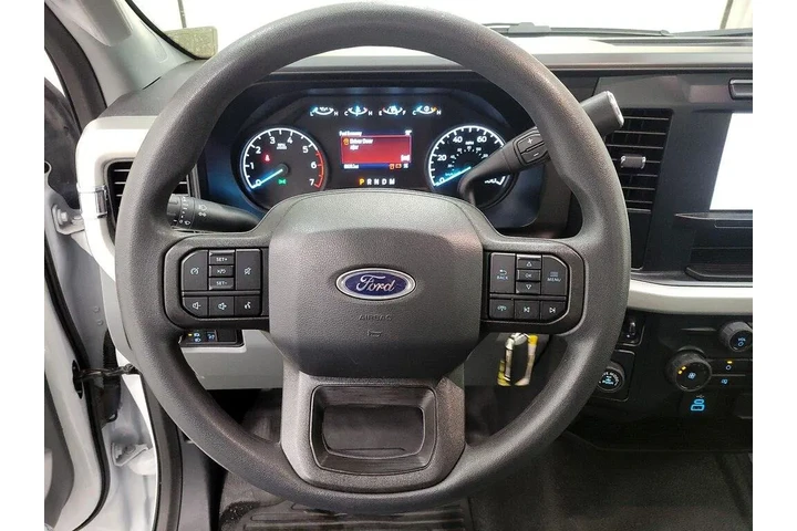 $39998 : Ford F-250 Super Duty 2023 4 image 10