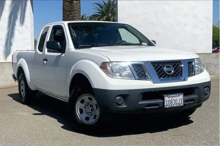 $17985 : Nissan Frontier 2019 4x2 S 4 image 2