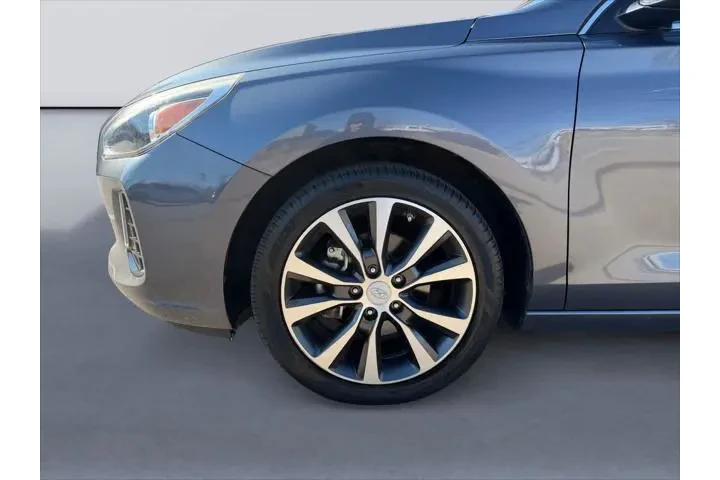 $13999 : Hyundai ELANTRA GT 2019 4dr image 9