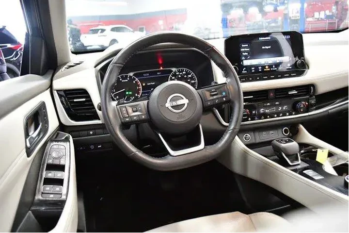 $23994 : Nissan Rogue 2023 AWD SV 4dr image 10