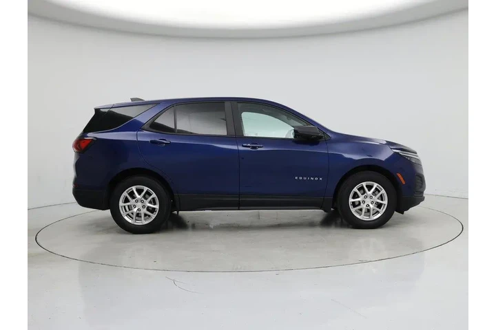 $18998 : Chevrolet Equinox 2022 LS 4d image 7