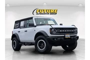 Ford Bronco 2023 4x4 Base Ad