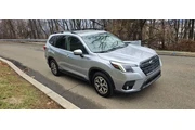 $23995 : 2023 Forester Premium thumbnail