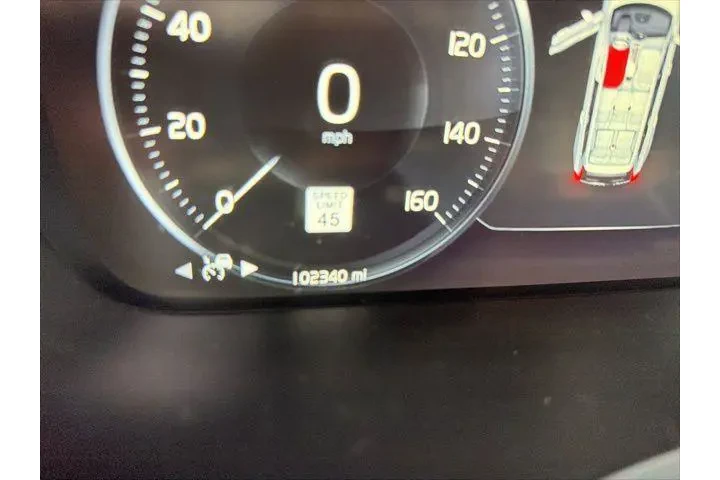 $17799 : Volvo XC90 2018 T5 Momentum image 7