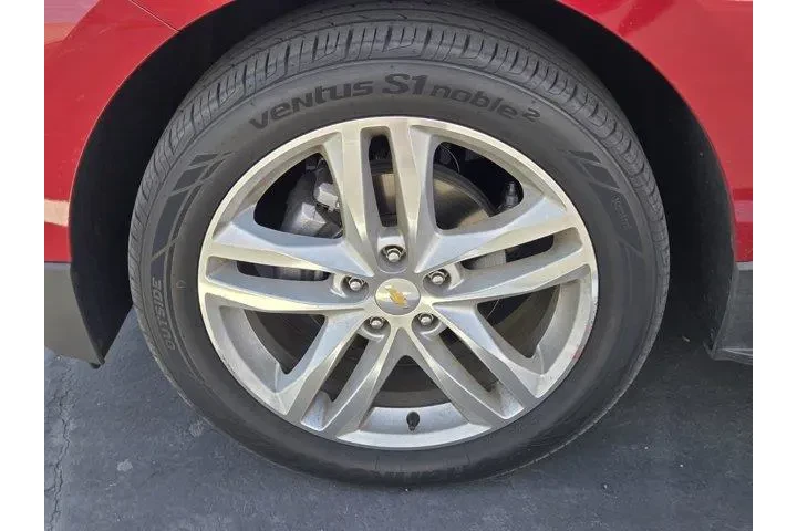 $19991 : Chevrolet Equinox 2019 LT 4d image 2