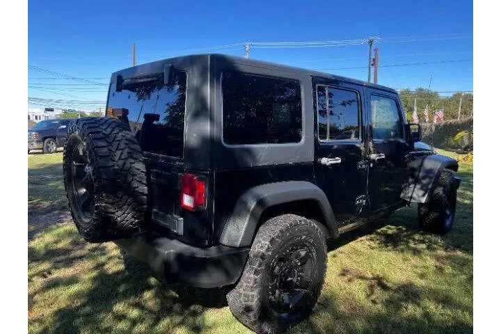 $17995 : 2011 Wrangler Unlimited image 5