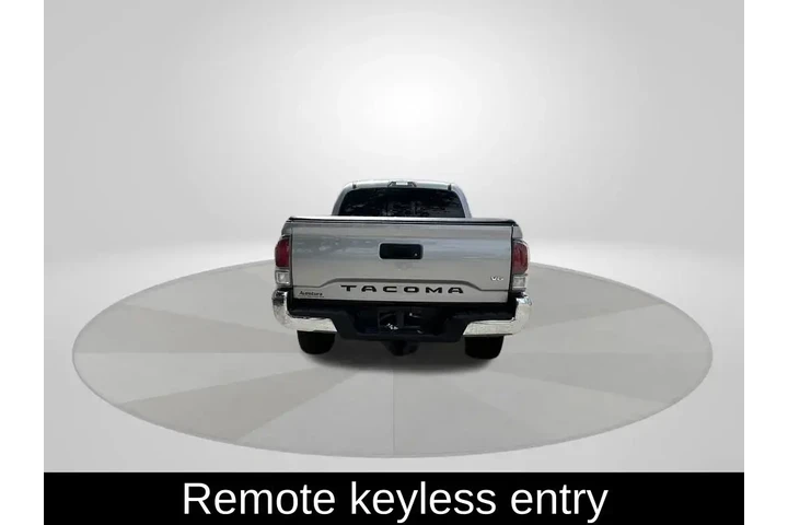 $29817 : Toyota Tacoma 2021 4x2 TRD O image 6