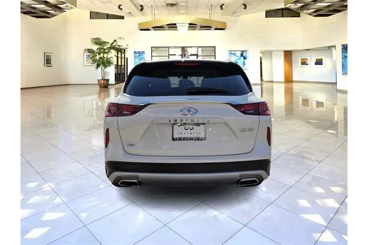 $27800 : INFINITI QX50 2022 AWD Luxe image 6