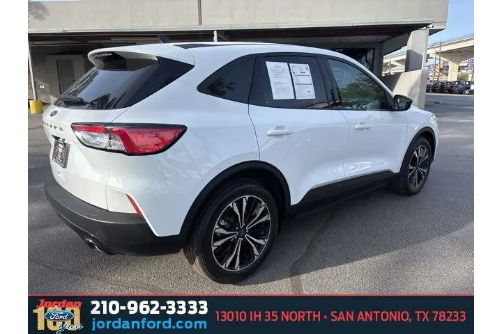 $21832 : Ford Escape 2022 SE 4dr SUV image 7