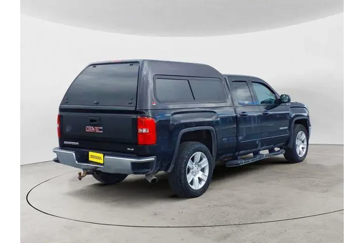 $17561 : GMC Sierra 1500 2015 4x4 SLE image 5