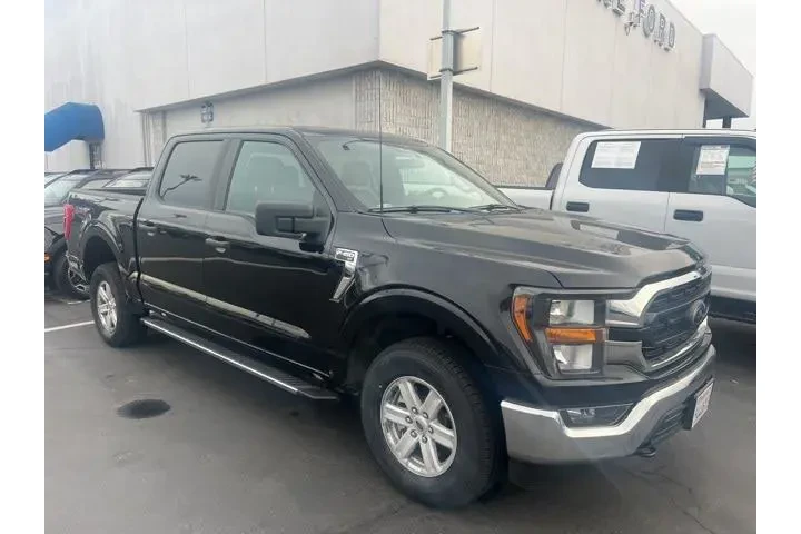 $39988 : Ford F-150 2023 4x4 King Ran image 3