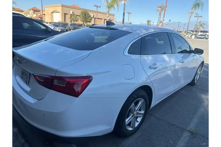$16074 : Chevrolet Malibu 2023 LS Fle image 7