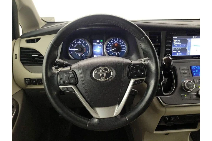 $28998 : Toyota Sienna 2019 XLE 7-Pas image 10