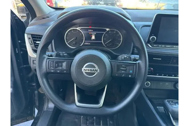 $21287 : Nissan Rogue 2021 SV 4dr Cro image 8