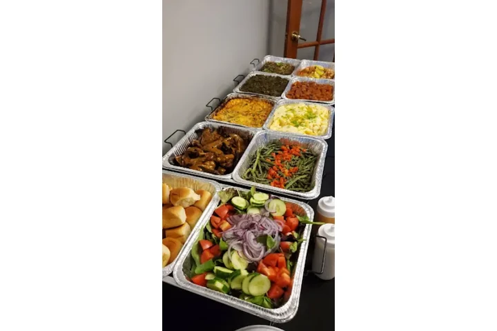 BANQUETE DE COMIDA image 5