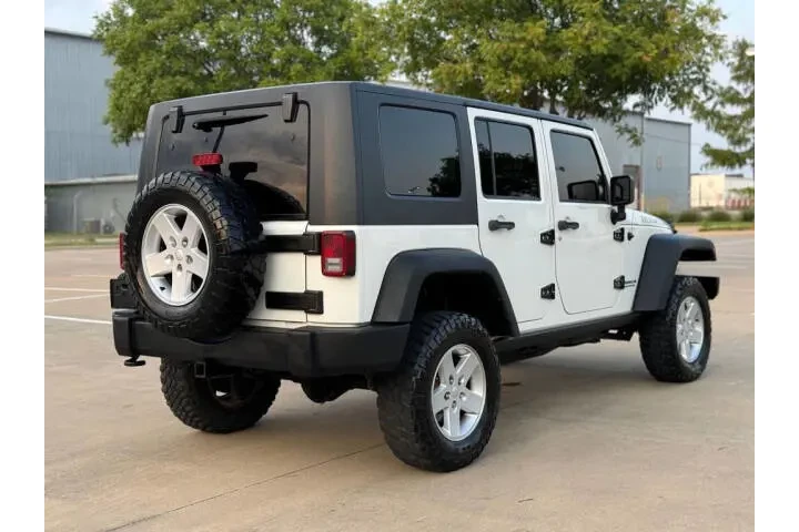 $14230 : 2010 Wrangler Unlimited image 3