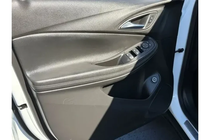 $17231 : Buick Encore GX 2022 Select image 9