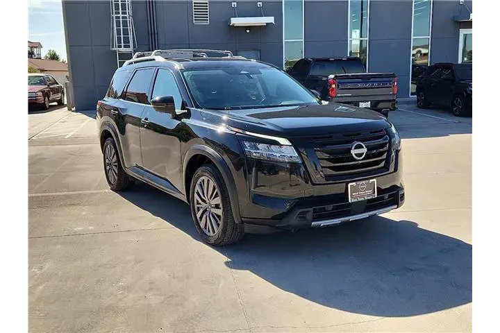 $34000 : Nissan Pathfinder 2023 SL 4d image 6
