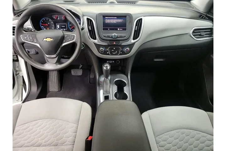$17998 : Chevrolet Equinox 2020 LS 4d image 9