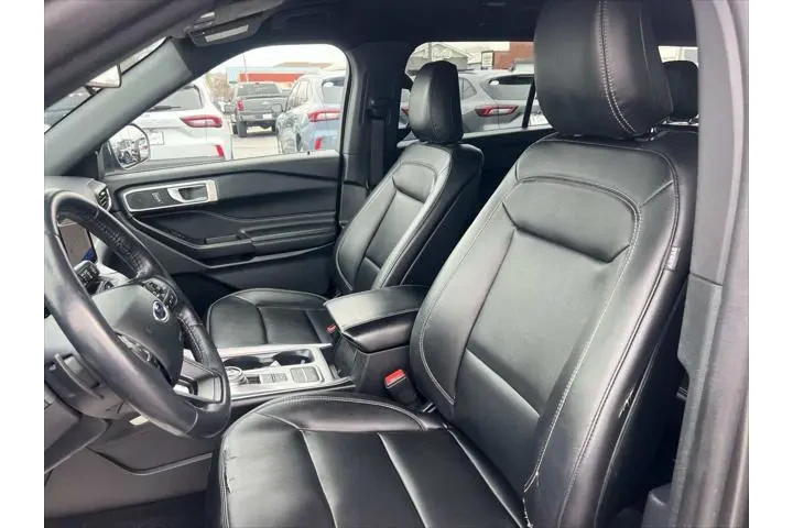 $19097 : Ford Explorer 2020 XLT 4dr S image 9