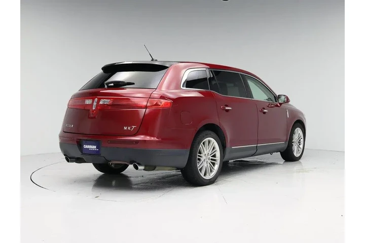$20998 : Lincoln MKT 2018 AWD Reserve image 8
