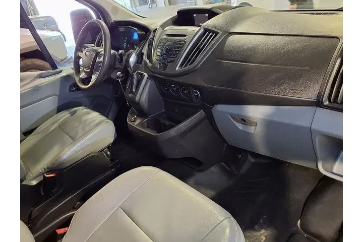$28588 : Ford Transit 2018 350 XL 3dr image 4
