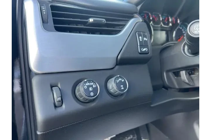 $26970 : GMC Yukon 2019 4x4 SLE 4dr S image 9