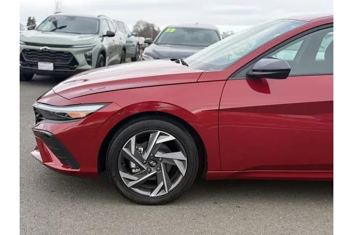 $19997 : Hyundai ELANTRA 2025 SEL Spo image 3