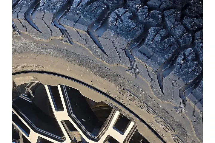 $28995 : Ram 1500 2017 4x4 Rebel 4dr image 10