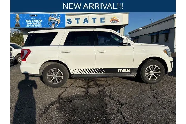 $14591 : Ford Expedition 2018 4x4 XLT image 1