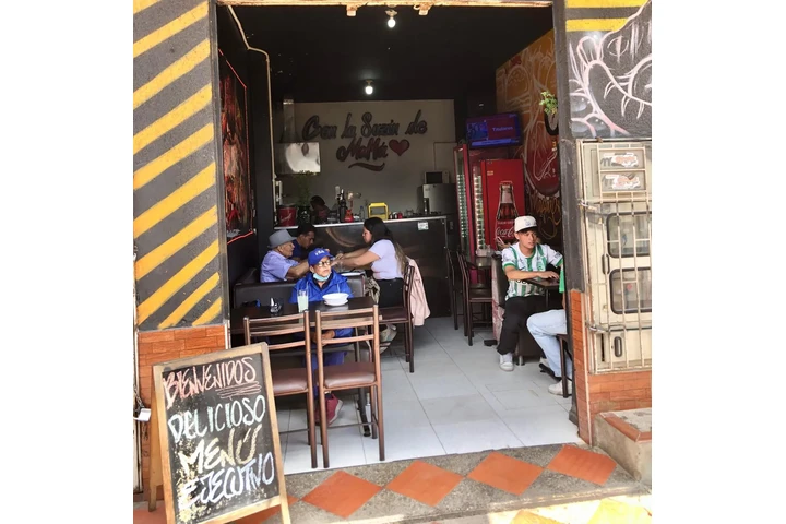 $20000000 : Venta de Restaurante image 2