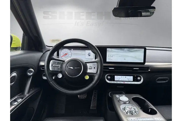 $33750 : Genesis GV60 2023 AWD Perfor image 3