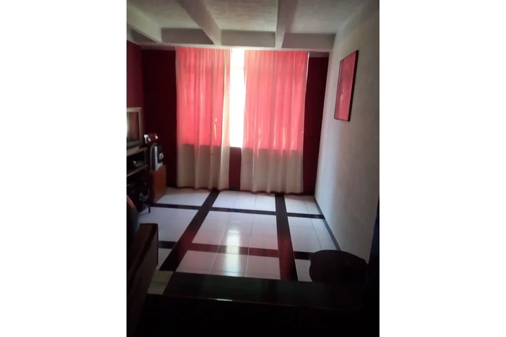 $140000000 : se vende apartamento image 2